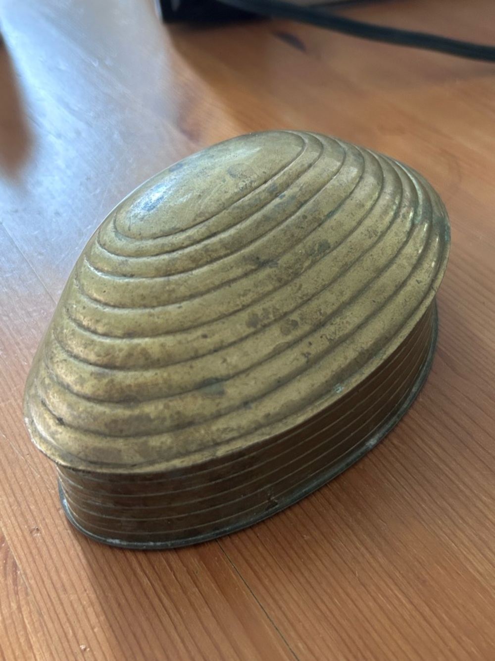 Brass Clam Shell Trinket Box